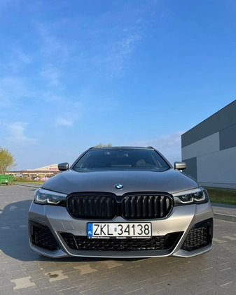 BMW Seria 5 cena 265000 przebieg: 40379, rok produkcji 2022 z Kołobrzeg małe 277